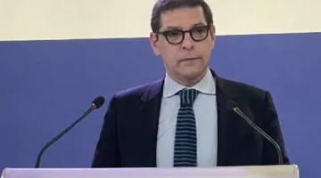 فرنسا: الاعتراف بفلسطين ليس موضوعًا محظورًا