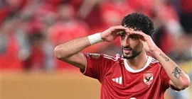 مستجدات حول مغادرة وسام أبو علي للنادي الأهلي