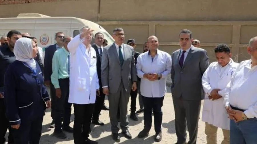 محافظ الجيزة يقوم بزيارة لمستشفى الحوامدية العام