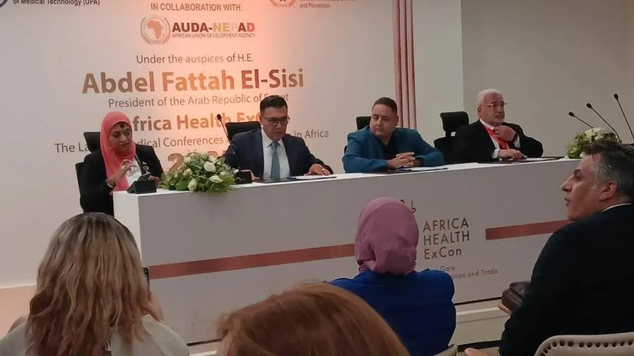 نادي صيادلة مصر يُبرم اتفاقية لتحسين المستوى المهني والعلمي للصيادلة في مصر والدول العربية. نادي صيادلة مصر يُبرم اتفاقية لتحسين المستوى المهني والعلمي للصيادلة في مصر والدول العربية.