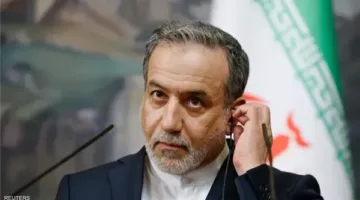 إيران: وزير الخارجية يؤكد أن طلب وقف إطلاق النار كان من جانب إسرائيل