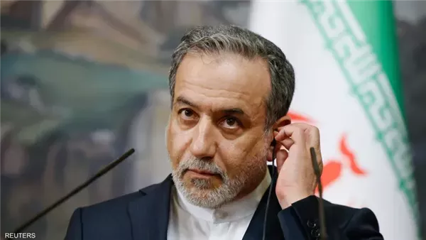 إيران: وزير الخارجية يؤكد أن طلب وقف إطلاق النار كان من جانب إسرائيل