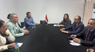 وزير الأعمال العام يلتقي بمؤسسات تمويل وشركات أمريكية رائدة خلال قمة الأعمال الأمريكية الأفريقية في أنجولا