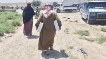 مركز الملك سلمان يوزع (1,978) صندوقًا من التمر في محافظة دير الزور بسوريا