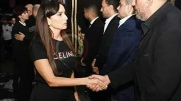 زينة وهاني رمزي في المقدمة.. فنانون بارزون يحضرون عزاء والد تامر عبد المنعم