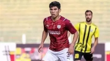 الأهلي يضم محمد شكري لمدة عام مع خيار الشراء.. التفاصيل الكاملة