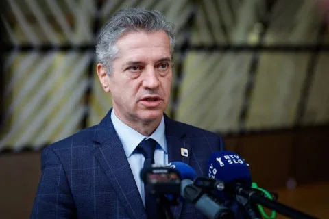 سلوفينيا: سنتخذ إجراءات إذا لم يتحرك الاتحاد الأوروبي بخصوص غزة سلوفينيا: سنتخذ إجراءات إذا لم يتحرك الاتحاد الأوروبي بخصوص غزة