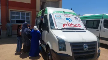 تقديم خدمات طبية مجانية لـ 1112 مواطنًا في قافلة بدمياط