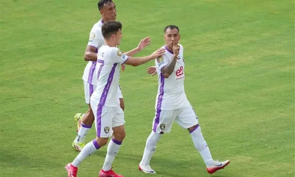 بمساهمة ربيعة.. العين يحقق الفوز ويترك الوداد بلا نقاط في ختام كأس العالم للأندية