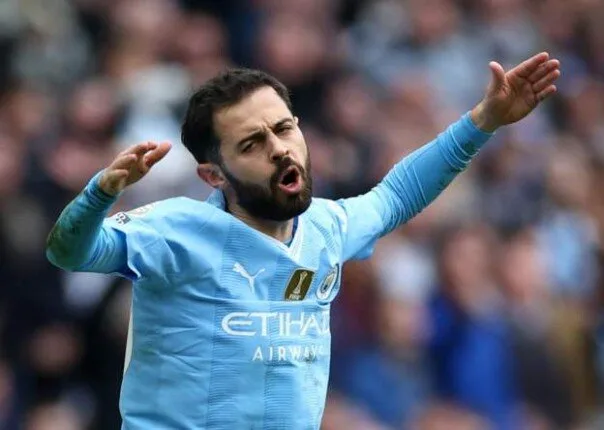 كأس العالم للأندية: سيلفا يشيد بأداء مانشستر سيتي المتميز ضد يوفنتوس كأس العالم للأندية: سيلفا يشيد بأداء مانشستر سيتي المتميز ضد يوفنتوس