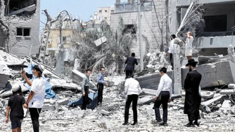 إيران وإسرائيل Launch Intelligence Battles, with Assassinations as a Key Tactic