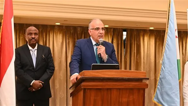 وزير المياه يشارك في الاحتفال بالعيد الثامن والأربعين لاستقلال جيبوتي وزير المياه يشارك في الاحتفال بالعيد الثامن والأربعين لاستقلال جيبوتي