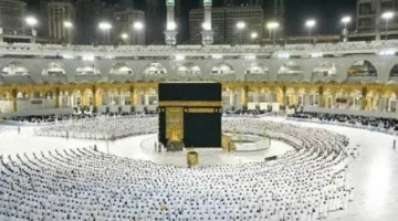 وزير السياحة والآثار يوافق على القواعد المنظمة لتنفيذ رحلات العمرة لموسم 1447 هـ