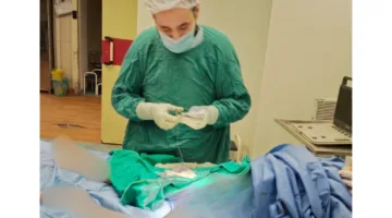 طفل مصاب بالإيدز .. الأطباء يعلنون عن علاج مذهل في مستشفى العامرية لإنقاذه