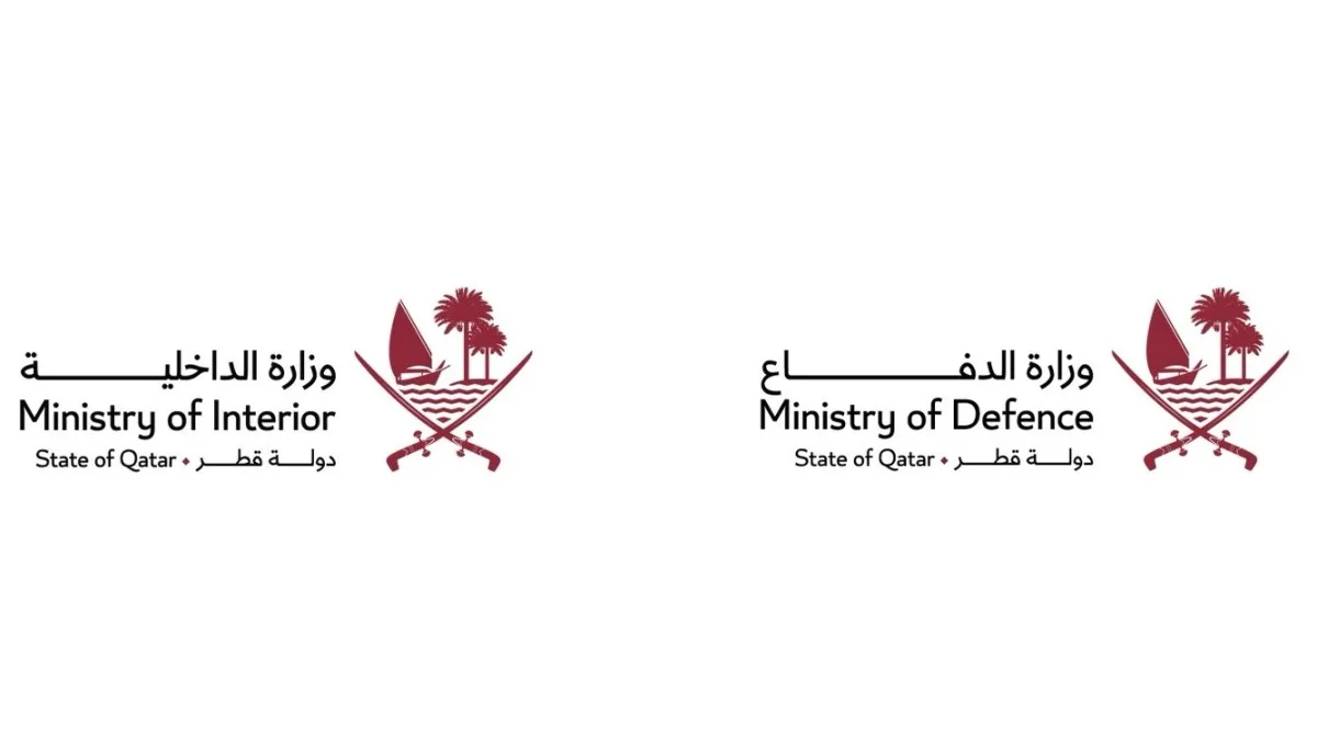 الدفاع والداخلية تطلبان الإبلاغ الفوري عن أي شظايا ناجمة عن اعتراض الصواريخ الإيرانية.