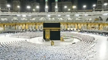 وزير السياحة والآثار يوافق على القواعد المنظمة لتنفيذ رحلات العمرة لموسم 1447 هـ