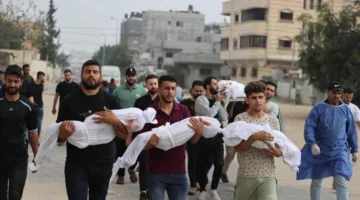 13 شهيدًا، من بينهم طفلان، جراء قصف الاحتلال لخيام ومدارس تأوي النازحين في قطاع غزة