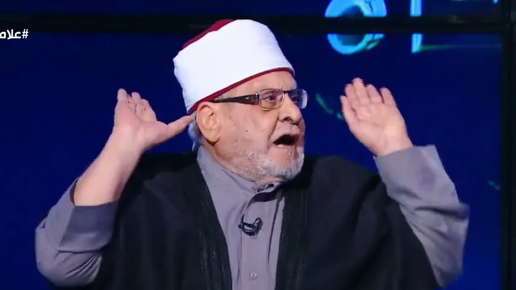أحمد كريمة: استخدام الرحم الصناعي محرم دينياً ويجب接受 قضاء الله.