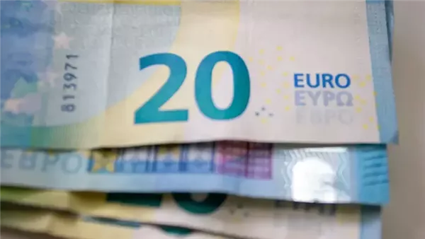 سعر اليورو في مصر اليوم الجمعة 27 يونيو 2025