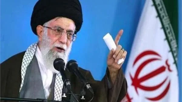 خامنئي ينبه من احتمال وقوع هجمات أمريكية في المستقبل خامنئي ينبه من احتمال وقوع هجمات أمريكية في المستقبل