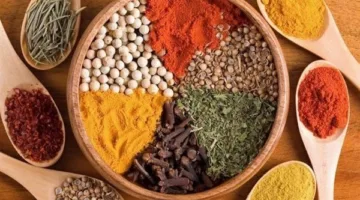 توابل طبيعية تعزز الصحة وتساهم في التخلص من السموم والالتهابات وتقي من الأمراض المزمنة.