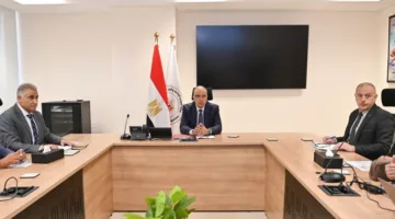 وزير الري يراقب وضع المنظومة المائية في محافظة الجيزة ويستعرض أفكار تحسين إدارة مياه ترعة شبرامنت.