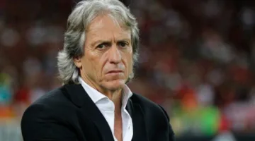 مدرب الهلال السابق يتجه نحو قيادة النصر