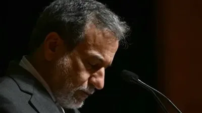 وزير خارجية إيران: لا يُمكن التوصل إلى اتفاق نووي ما لم يتوقف ترامب عن مهاجمة المرشد الإيراني