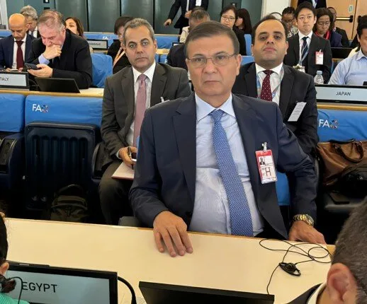 وزير الزراعة يشارك في الأنشطة الخاصة بالدورة الرابعة والأربعين لمؤتمر الفاو في روما وزير الزراعة يشارك في الأنشطة الخاصة بالدورة الرابعة والأربعين لمؤتمر الفاو في روما