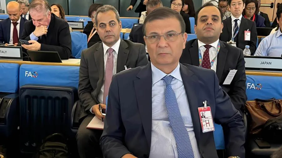 وزير الزراعة: مصر تُنتخب بالإجماع كعضو في اللجنة العامة للمؤتمر وزير الزراعة: مصر تُنتخب بالإجماع كعضو في اللجنة العامة للمؤتمر