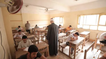وكيل الأزهر يزور لجان الثانوية العامة في قليوب ويعبر عن إعجابه بتفاني الطلاب وانضباط اللجان.
