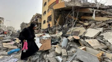 إيران: الهجمات الإسرائيلية أسفرت عن وفاة 627 شخصًا، بينهم نساء وأطفال، أصغرهم رضيع في شهره الثاني، واستهدفت بشكل مباشر 7 مستشفيات و11 سيارة إسعاف في عدة مدن.