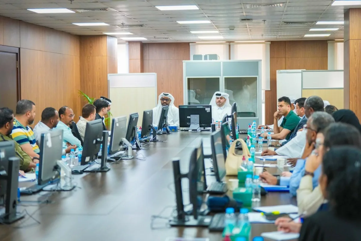 وزارة العمل تعقد ورشة عمل حول مساهمة القطاع الخاص كشريك أساسي في تنفيذ خطة توطين الوظائف. وزارة العمل تعقد ورشة عمل حول مساهمة القطاع الخاص كشريك أساسي في تنفيذ خطة توطين الوظائف.