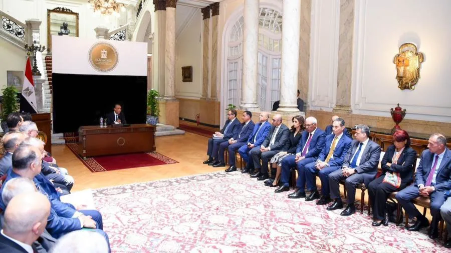 وزير الخارجية يجتمع بالسفراء المعينين في السفارات والبعثات المصرية حول العالم وزير الخارجية يجتمع بالسفراء المعينين في السفارات والبعثات المصرية حول العالم
