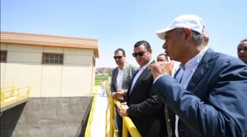 وزير الإسكان ومحافظ القليوبية يراقبان مشاريع مياه الشرب والصرف الصحي ضمن مبادرة «حياة كريمة»