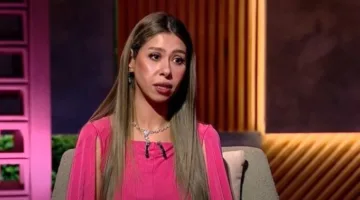 «خوف يجتاحني».. إيناس عز الدين تناشد جمهورها بالدعاء لها.