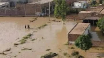وفاة 11 فردًا نتيجة حوادث ناجمة عن الأمطار الغزيرة في باكستان