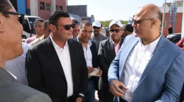 وزير الإسكان ومحافظ القليوبية يقومان بزيارة محطة مياه نوب طحا ومحطة معالجة الصرف الصحي في القشيش بمركز شبين القناطر.