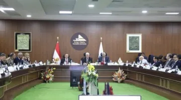 إعفاء أبناء الشهداء ومصابي الحروب من رسوم الجامعات