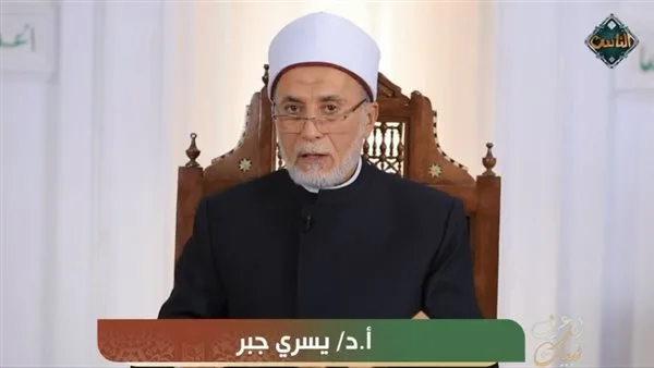 كيف يمكن لموسى النبي أن يتلقى المعرفة من الخضر وهو ولي؟.. “جبر” يفسر ذلك.