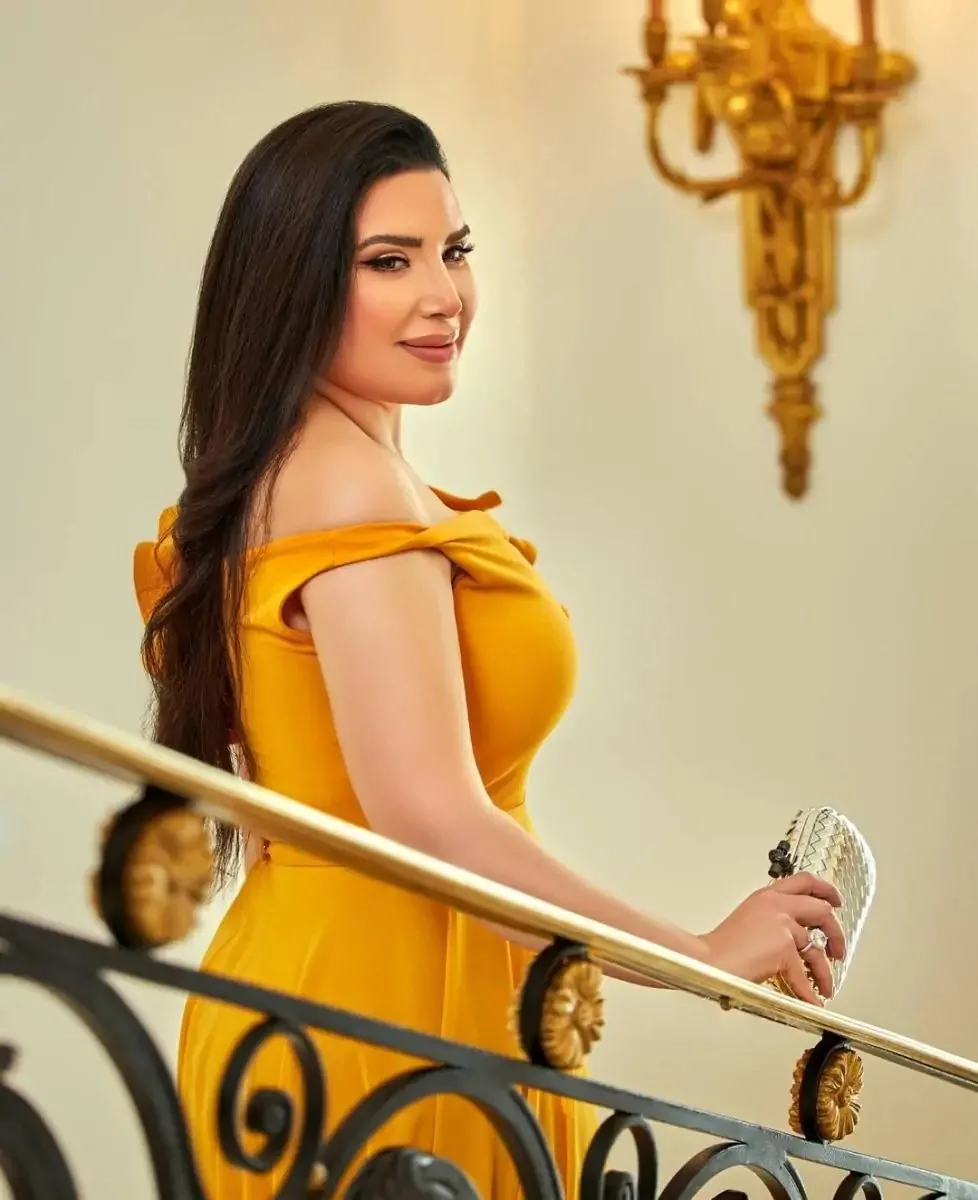 عبير صبري تُعلن انتهاء زواجها وآراء مؤثرة من العائلة وأصدقاء الوسط الفني