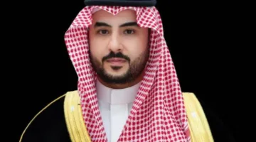 بن سلمان ورئيس الأركان الإيراني يناقشان تعزيز التعاون العسكري وجهود الأمن الإقليمي