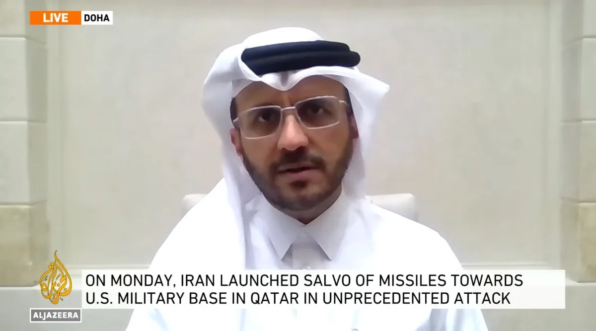 300 جندي قطري: د. ماحد الأنصاري يروي تفاصيل ليلة التصدي للهجوم الإيراني على قطر 300 جندي قطري: د. ماحد الأنصاري يروي تفاصيل ليلة التصدي للهجوم الإيراني على قطر