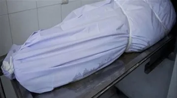 النيابة تستمر في التحقيق في وفاة مسن نتيجة ضربة بحجر بسبب خلاف حول مفتاح
