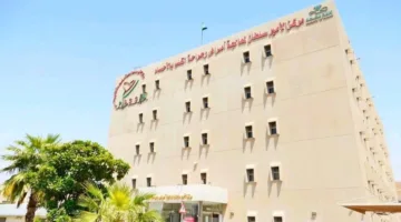 إجراء زراعة مشبك لصمام القلب المترالي لمريض في مركز الأمير سلطان للقلب بالأحساء
