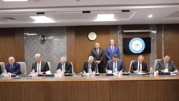 تحول كبير في صناعة التعدين بمصر: انطلاق مشروع المجمع الفوسفوري العملاق في أبوطرطور تحول كبير في صناعة التعدين بمصر: انطلاق مشروع المجمع الفوسفوري العملاق في أبوطرطور
