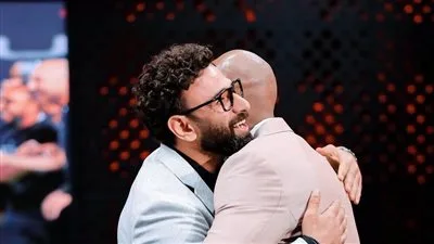 “سيرتدي حذاؤه ويختتم مسيرته بحسب رغبته” .. إبراهيم فايق يودع شيكابالا مع اقتراب اعتزاله. “سيرتدي حذاؤه ويختتم مسيرته بحسب رغبته” .. إبراهيم فايق يودع شيكابالا مع اقتراب اعتزاله.