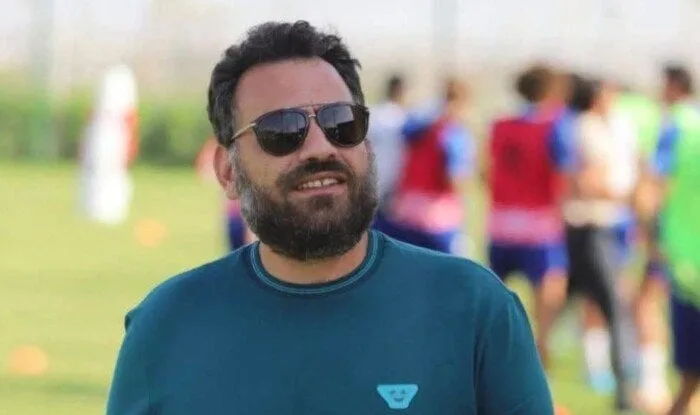 4 لاعبين من فاركو ينضمون إلى الزمالك.. من بينهم “المعالج” 4 لاعبين من فاركو ينضمون إلى الزمالك.. من بينهم “المعالج”