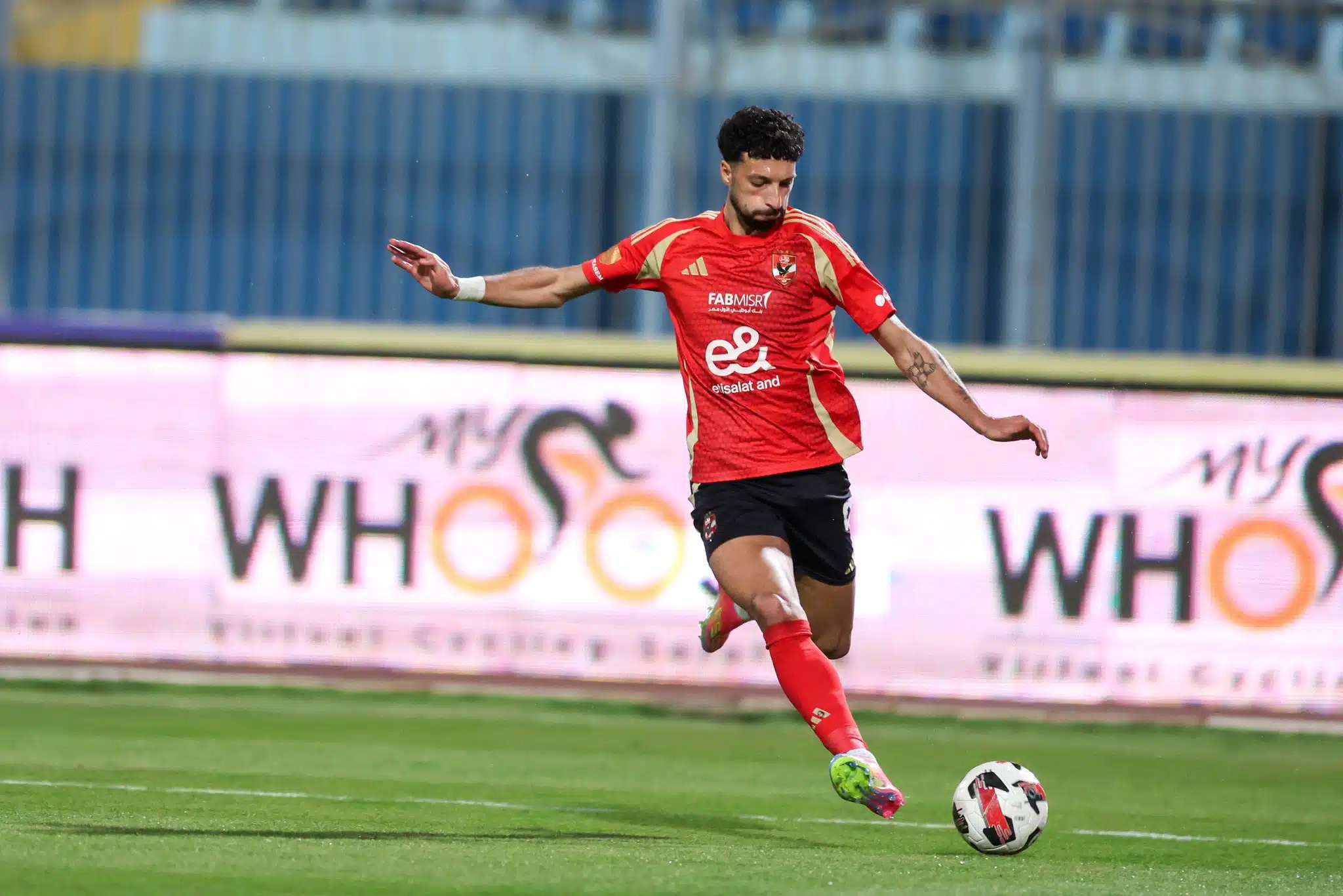 وسام أبو علي: رد الأهلي على العرض الإماراتي لضم اللاعب هذا الصيف