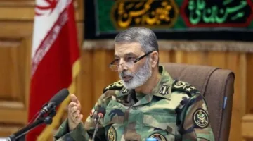 القائد العسكري الإيراني يتناول “مخاوف حقيقية” لدى طهران تجاه التزام إسرائيل بالهدنة، ويشير إلى إمكانية الرد بقوة في حال التعرض لهجوم.